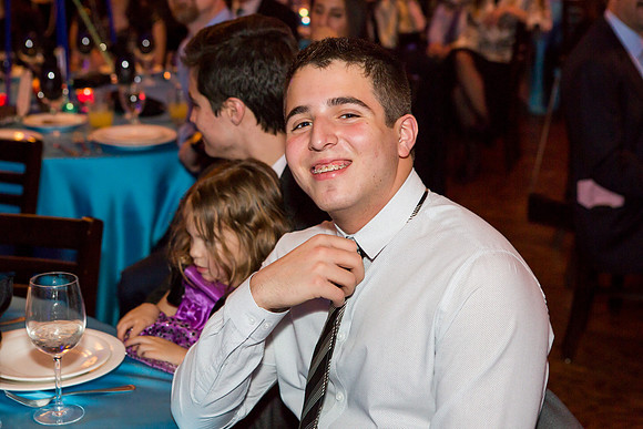 Party 318_