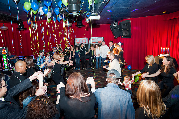Party  179