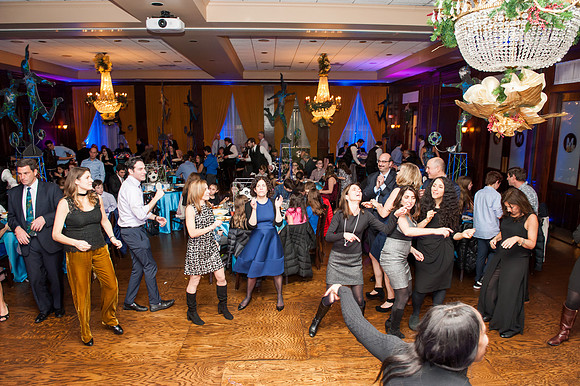 Party 395_