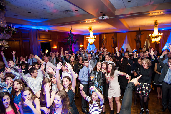 Party 209_