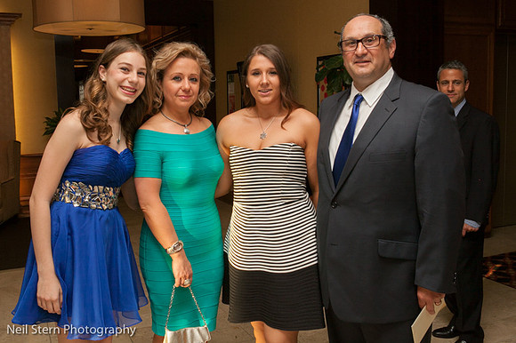 Party_009_Mia_