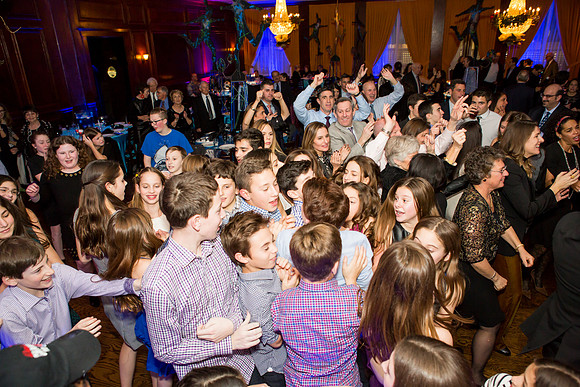 Party 226_