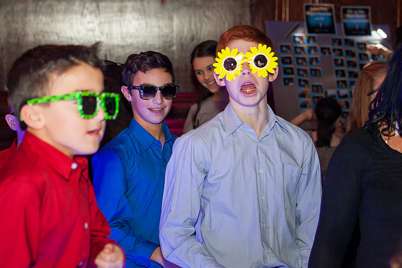 Party 440_