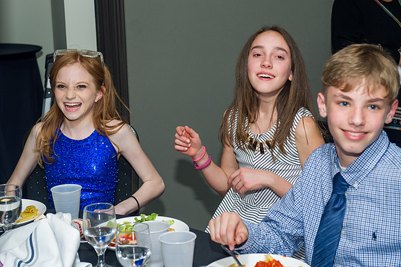 422 Party_
