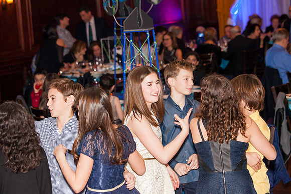 Party 362_