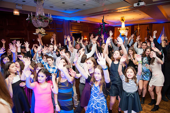 Party 205_