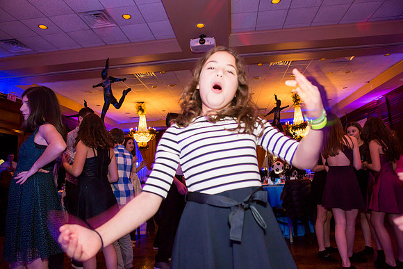 Party 54_