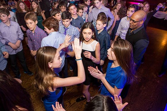 Party 158_