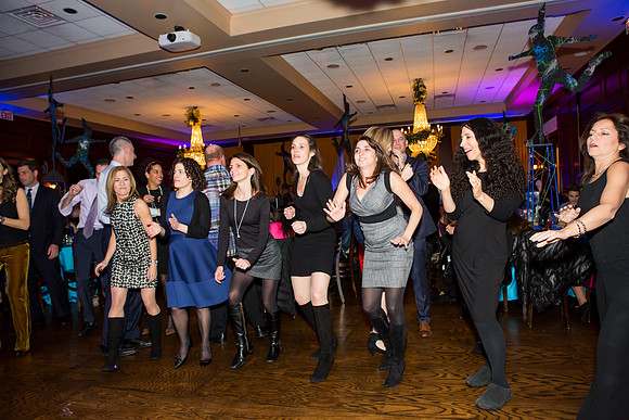 Party 389_